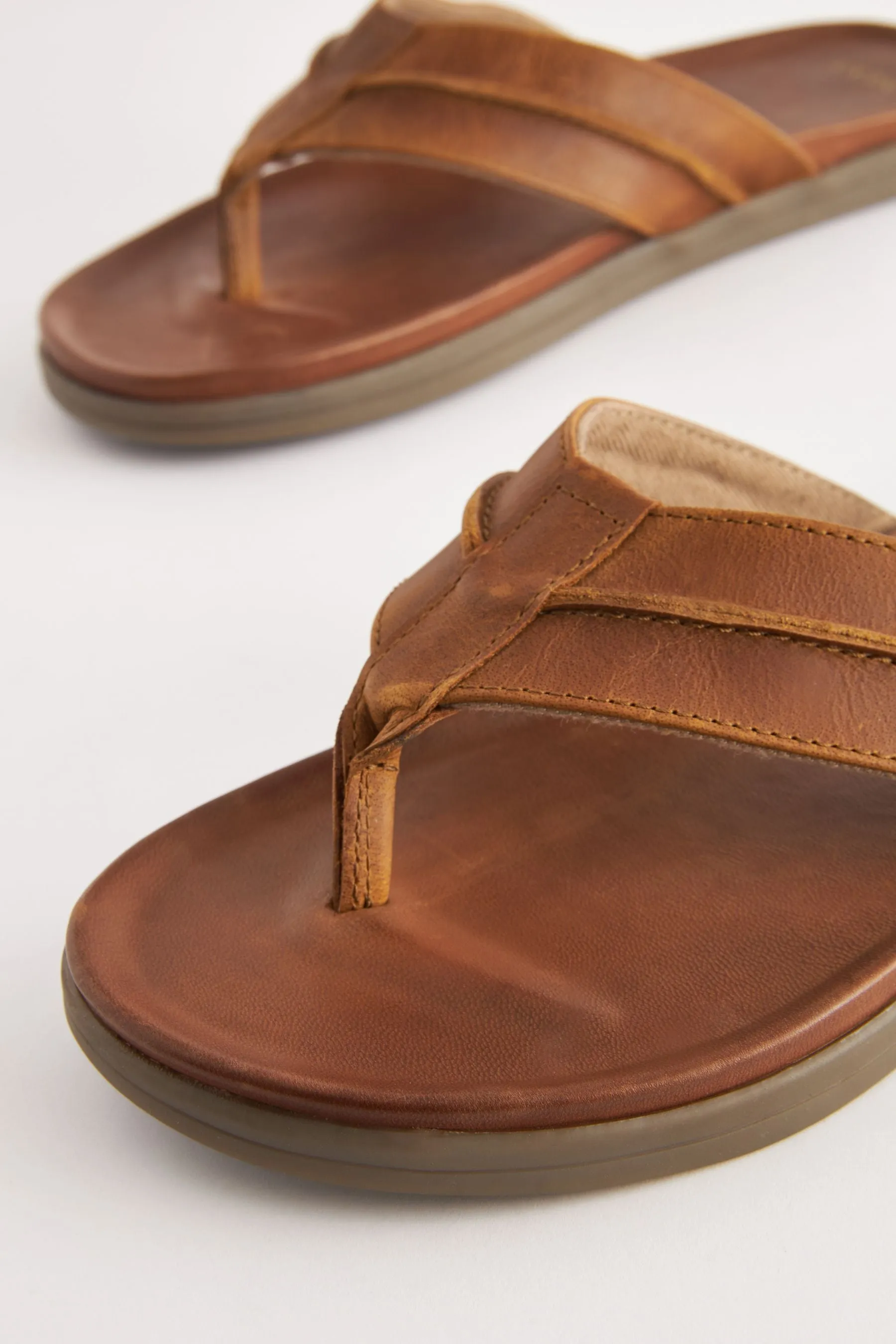 Marrone chiaro   - Sandali infradito in pelle